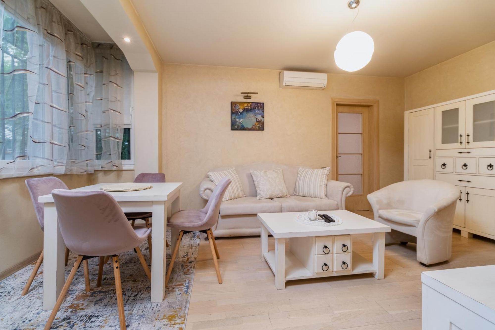 Elegant 1-Bedroom Apartment Φιλιππούπολη Εξωτερικό φωτογραφία